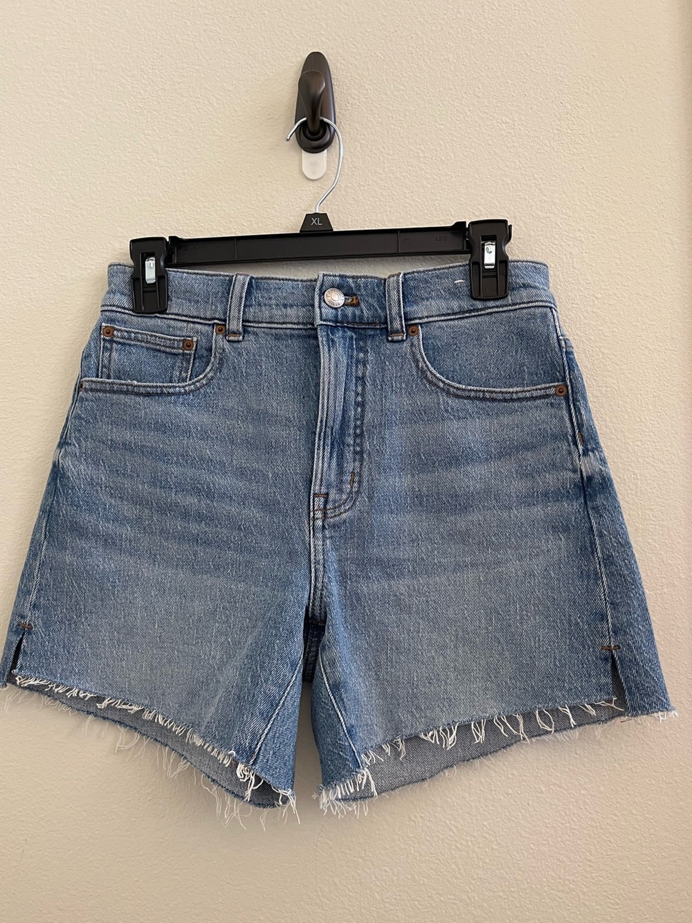 Madewell The Perfect Mid-Length Denim Short Size 25 NWOT